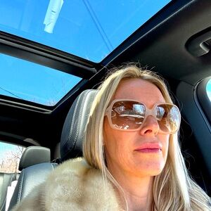 Meet your Posher, Annie